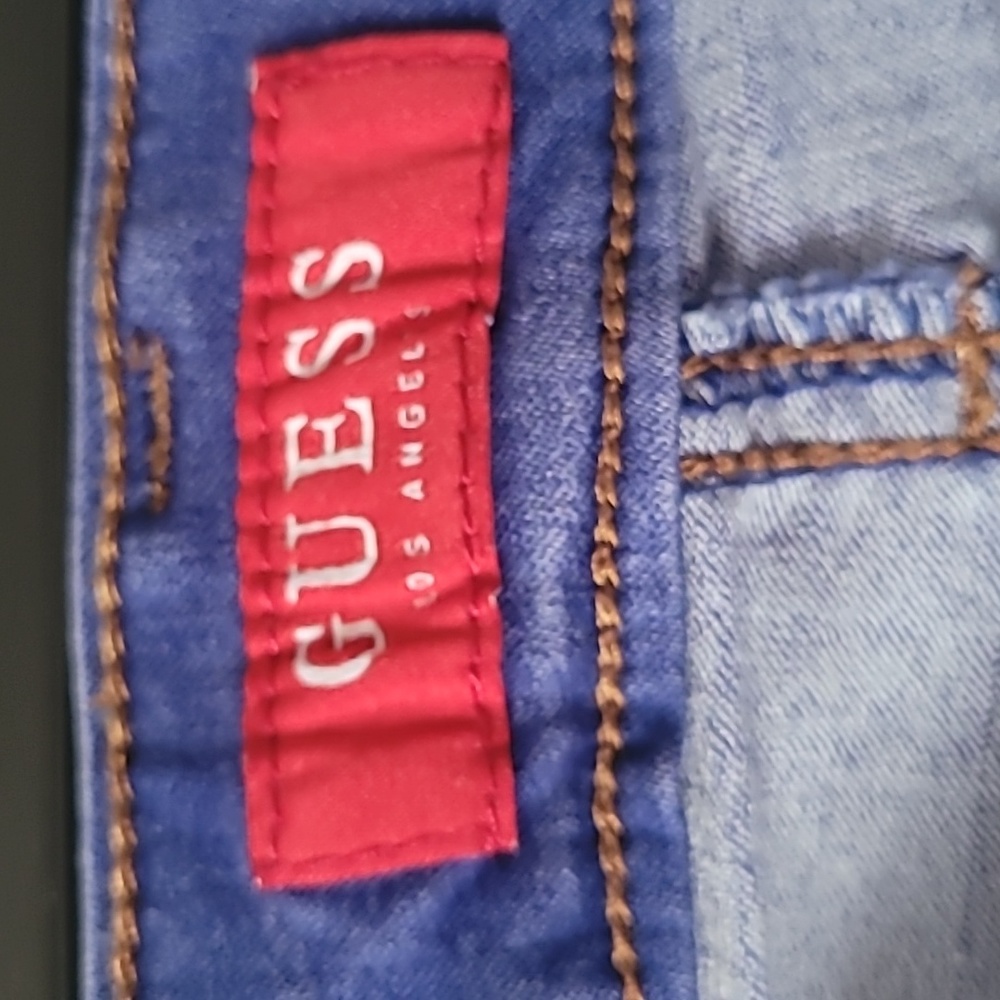 Guess Ripped Jeans - Picture 10 of 12